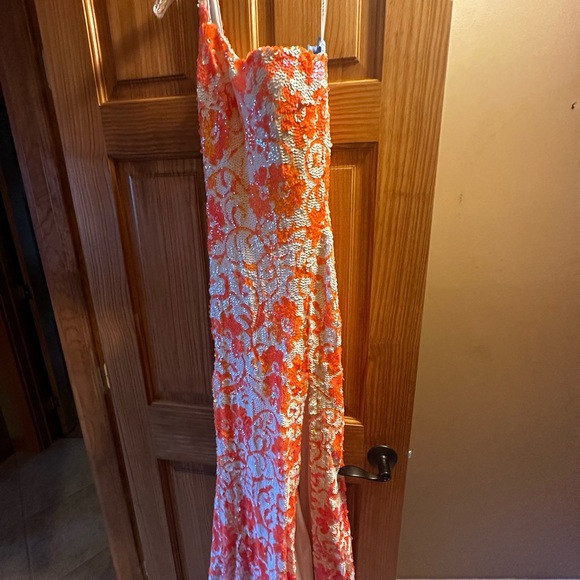 Used Jovani prom dress - Picture 2 of 3